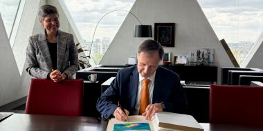 Ondertekening Gulden Boek